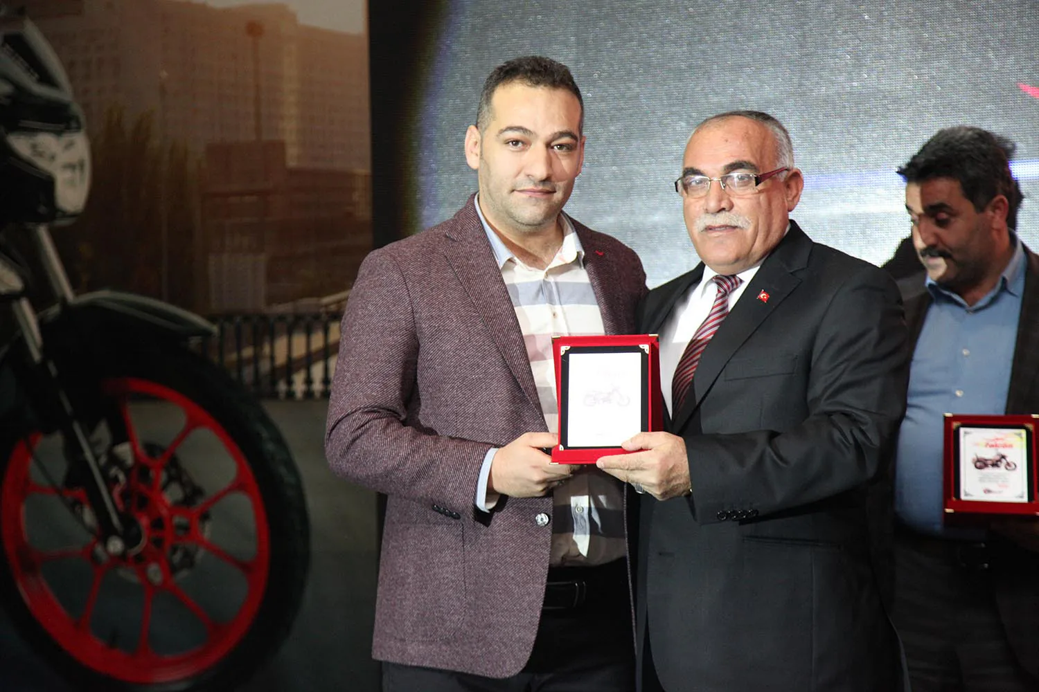 FALCON MOTOSİKLET & BİSİKLET proje uygulaması 16